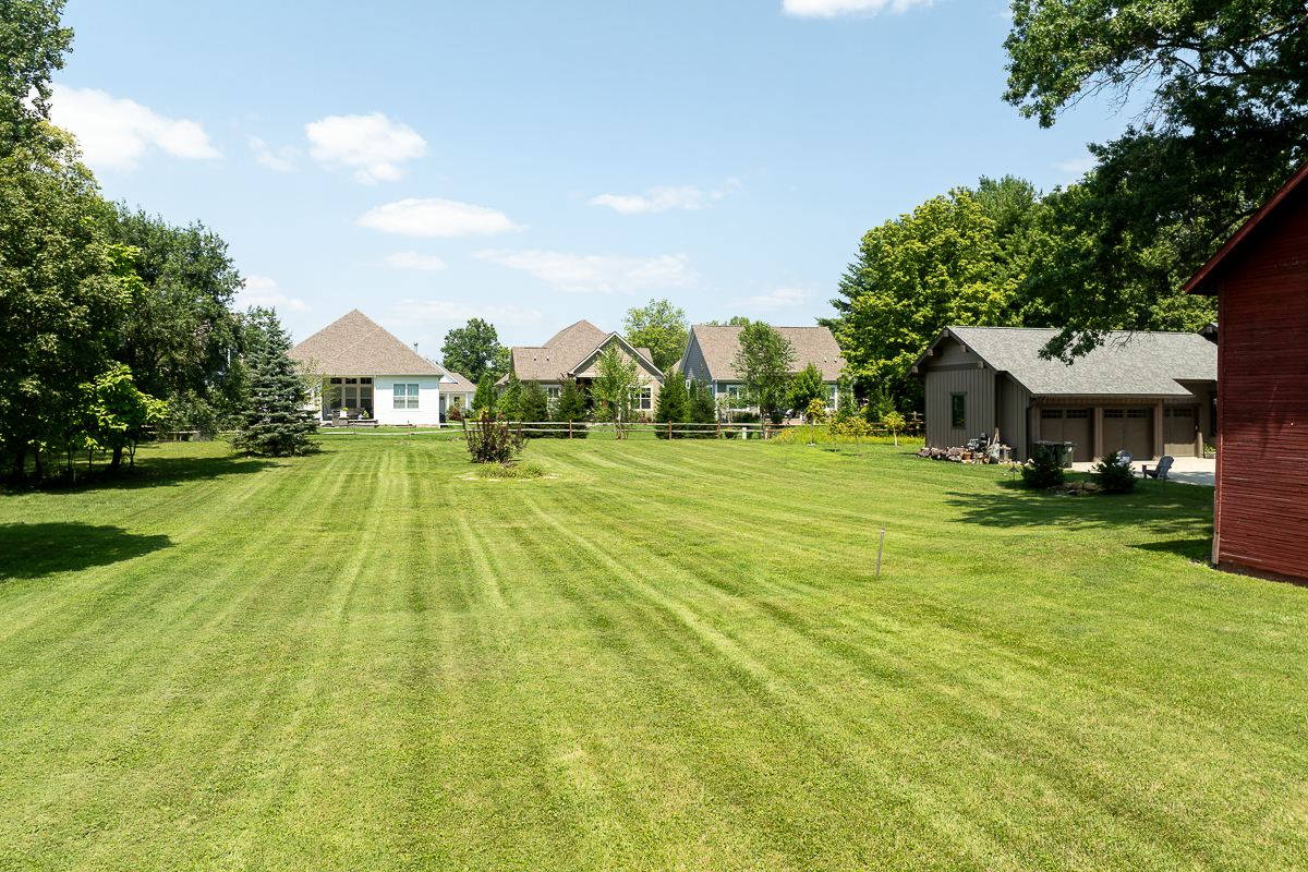 0 E Case Ave-2