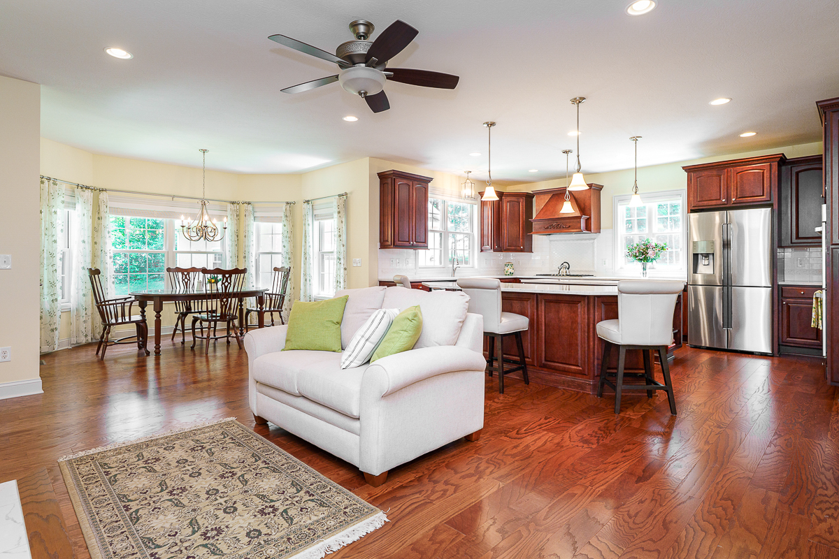 10260 Carmel Dr-42