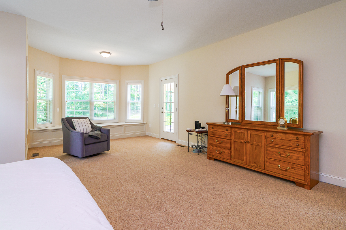 10260 Carmel Dr-64