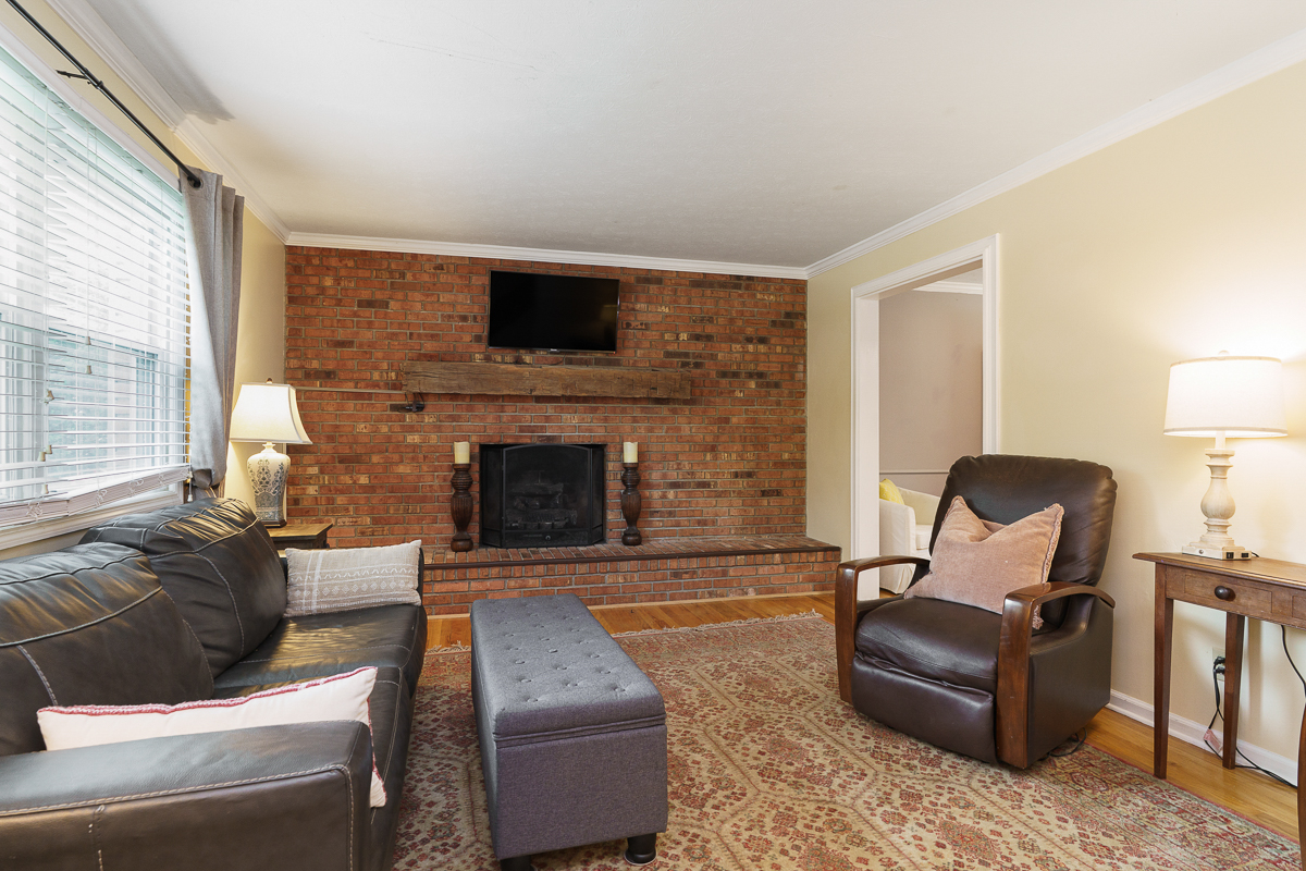 1108 Langland Dr-21