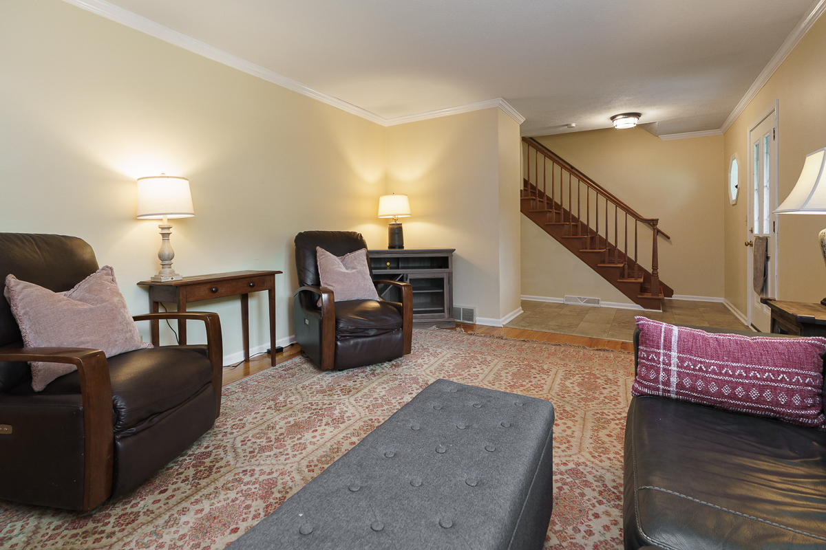 1108 Langland Dr-26