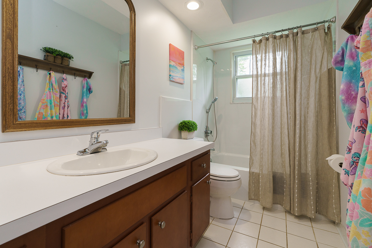 1108 Langland Dr-29