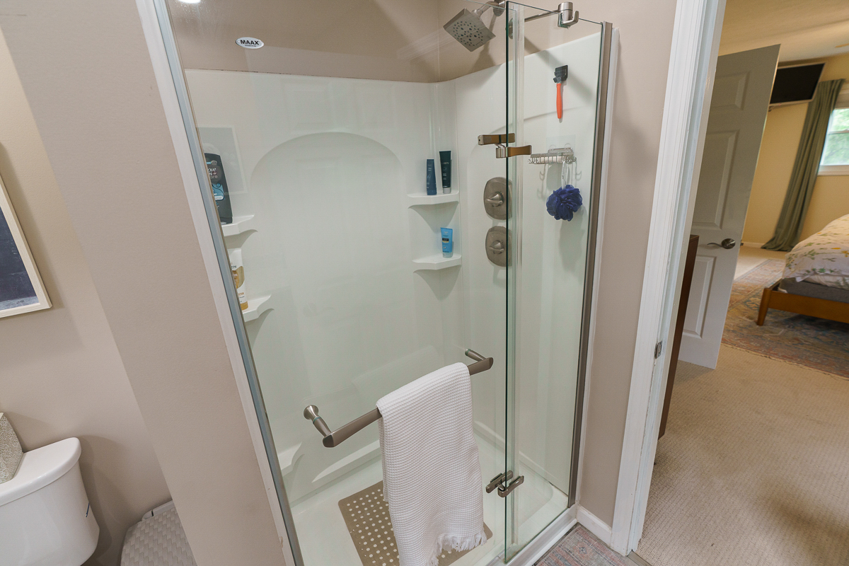 1108 Langland Dr-35