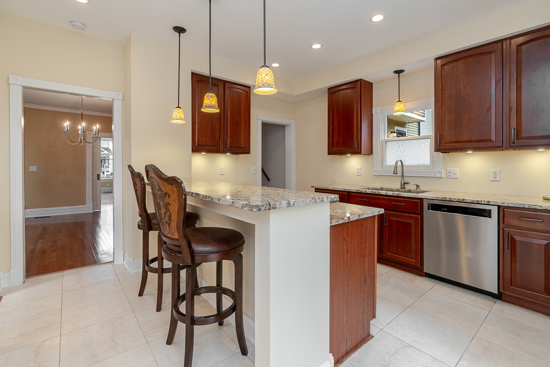 1160 Harrison Ave-32