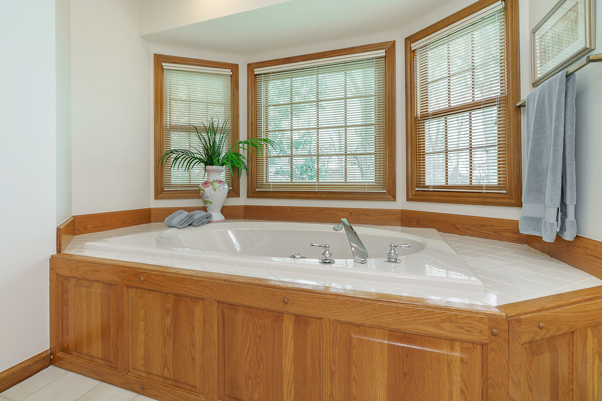 1178 Springtree Ln-54