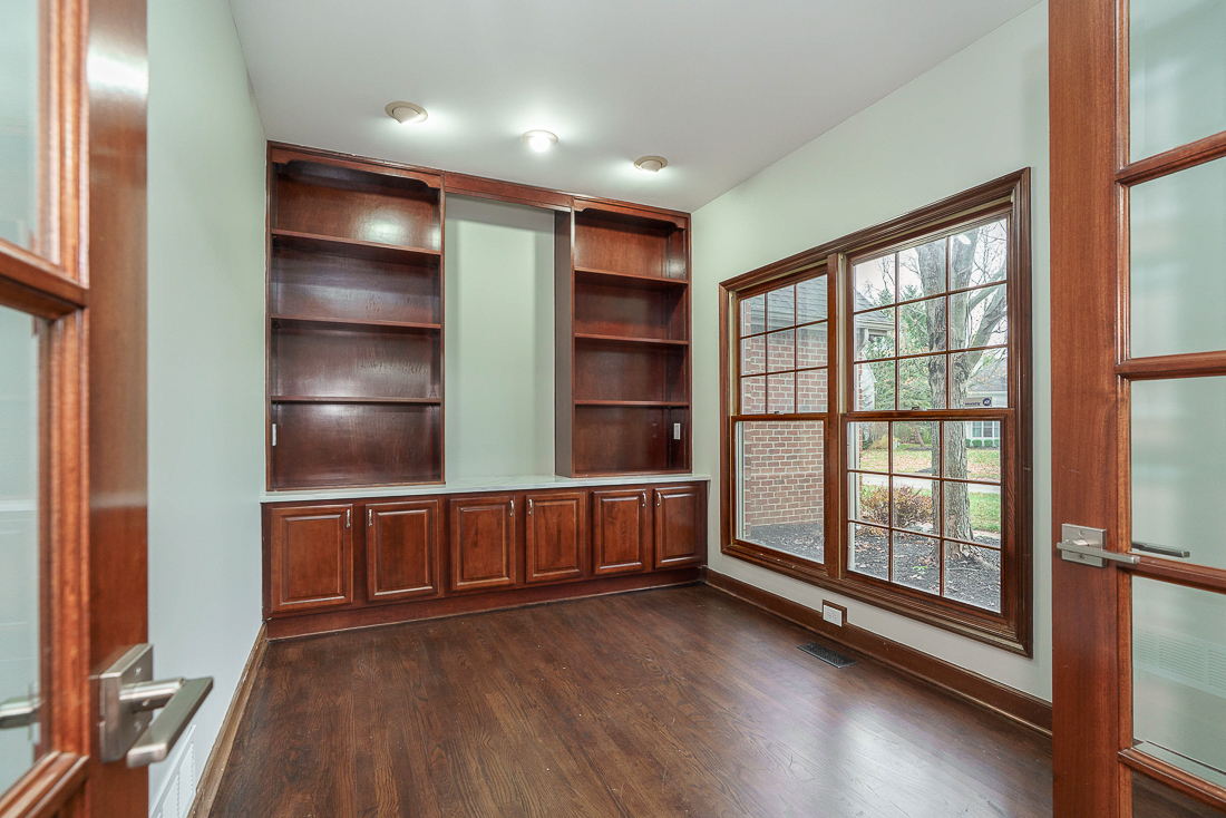 1210 Whispering Meadow Ct-18