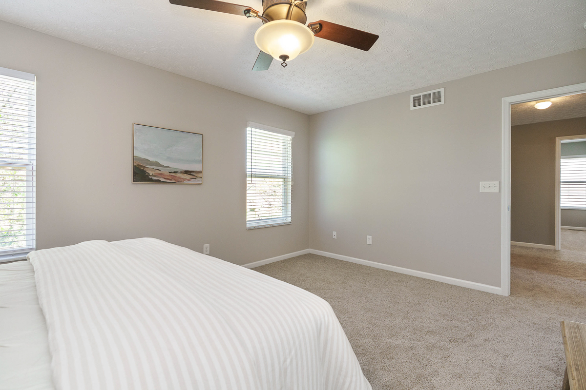 124 Stockard Loop-33