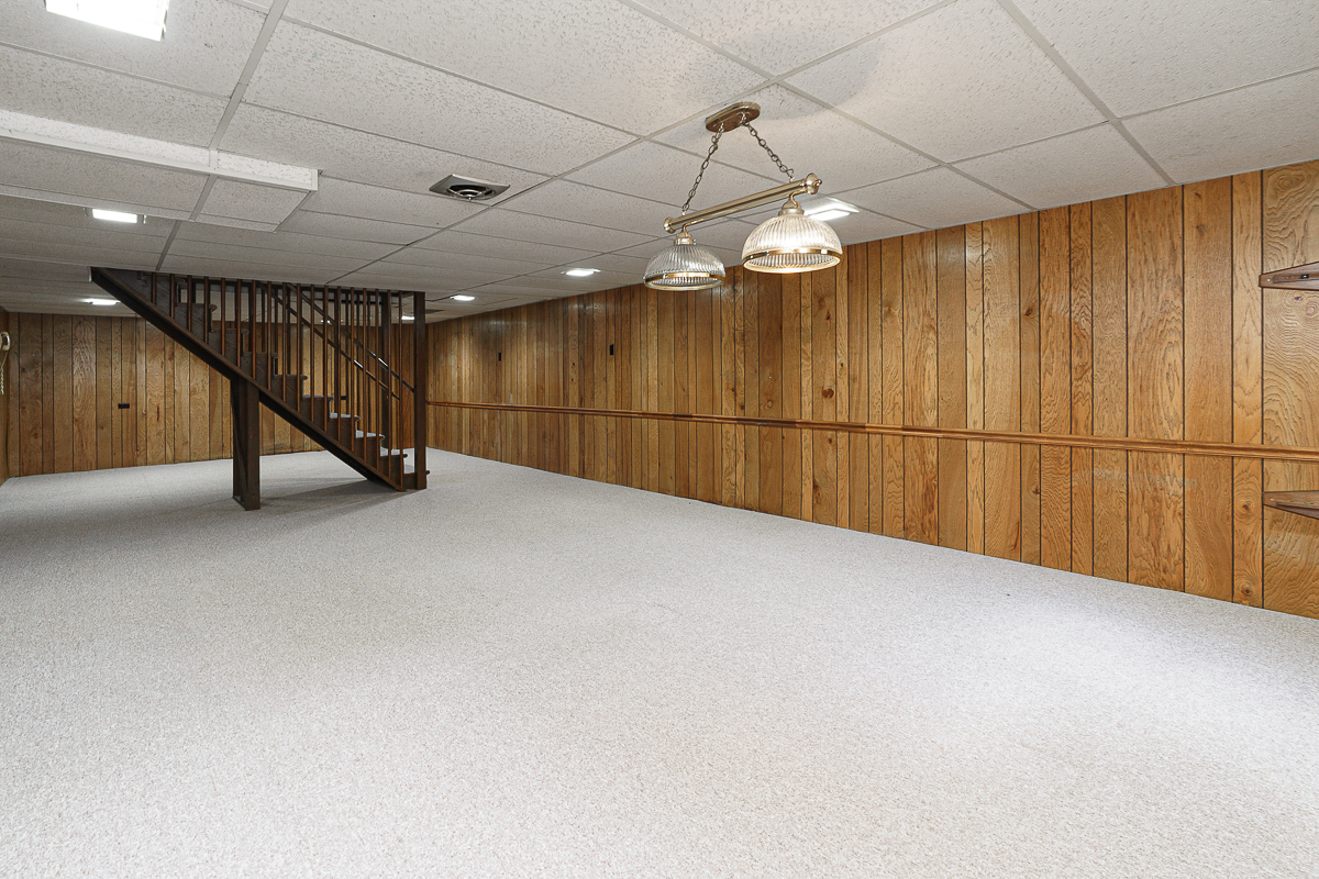 1270 Marlyn Dr-13