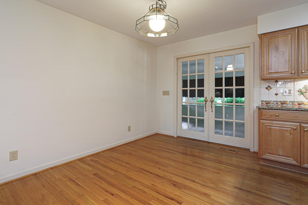 1270 Marlyn Dr-17