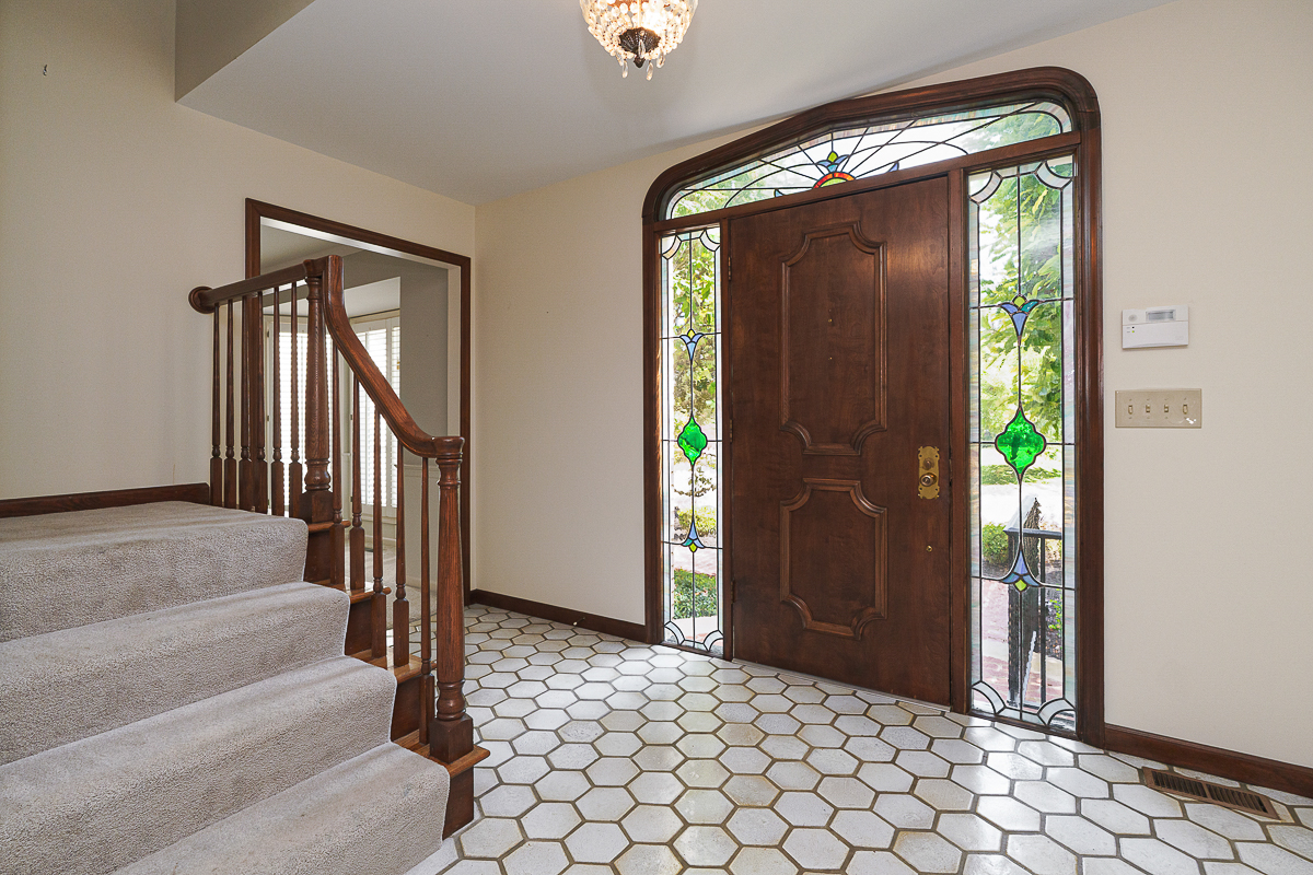 1270 Marlyn Dr-28