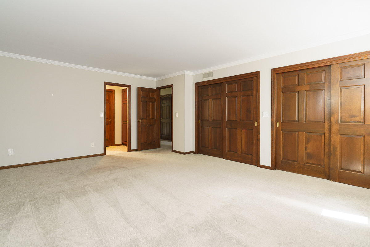 1270 Marlyn Dr-36