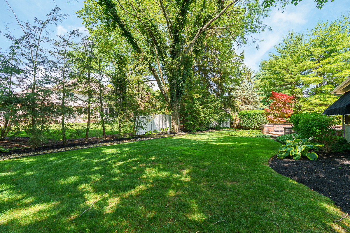 1270 Marlyn Dr-7