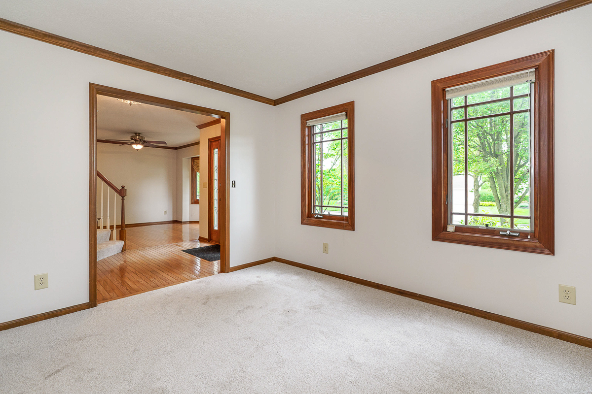 135 Juniper Ave-14