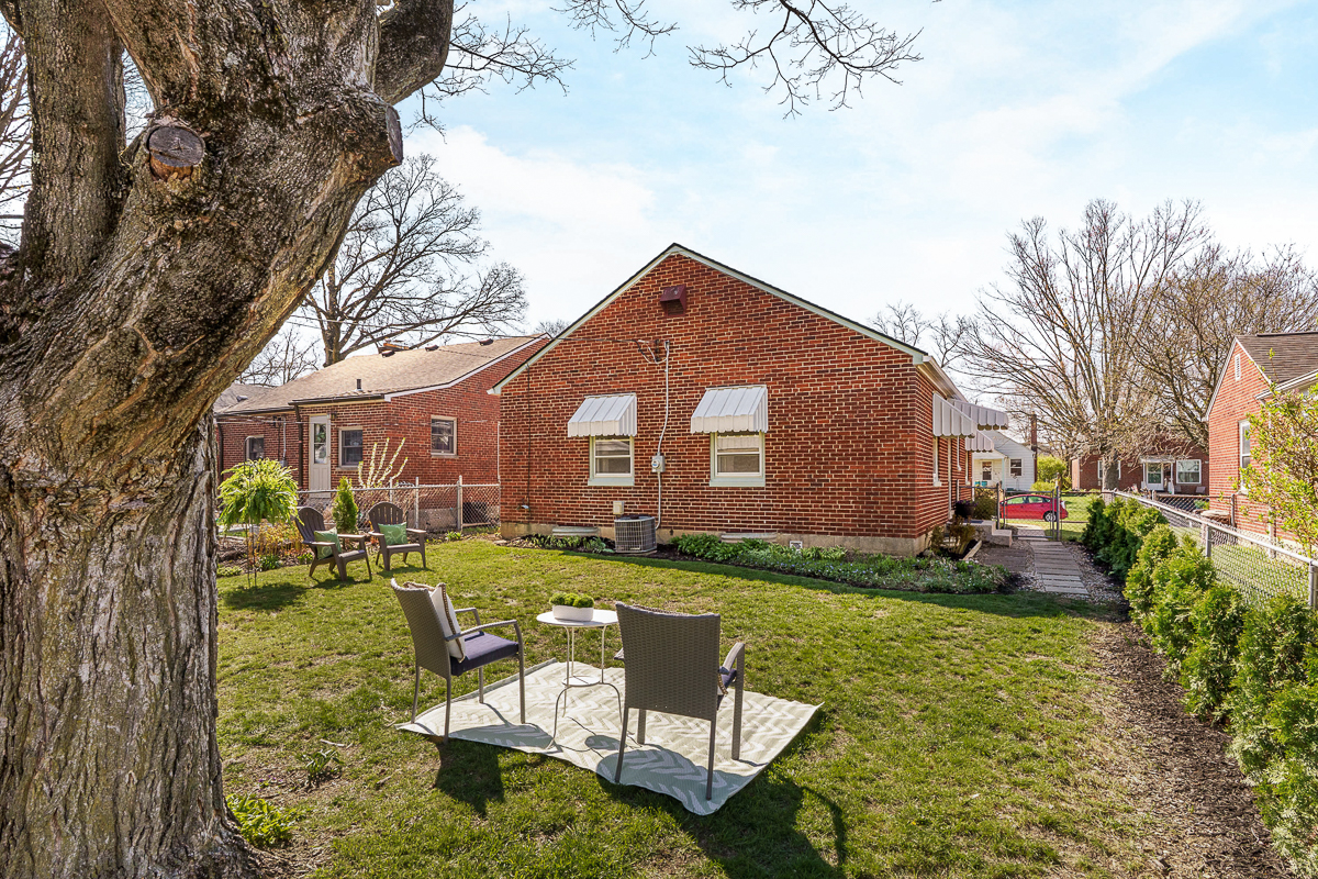 140 e Beechwold Blvd-14