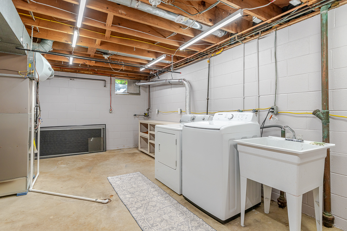 1424 Clubview Blvd S-19