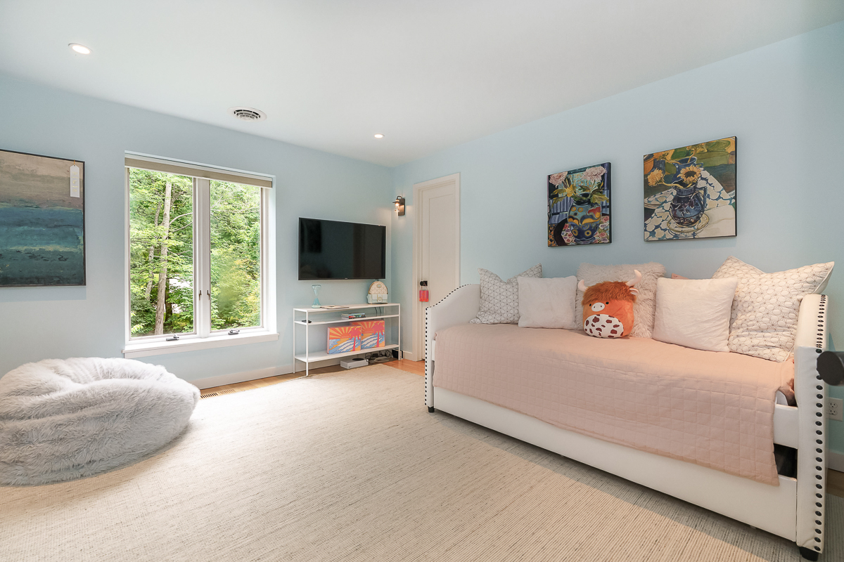150 Pinehurst Dr-106
