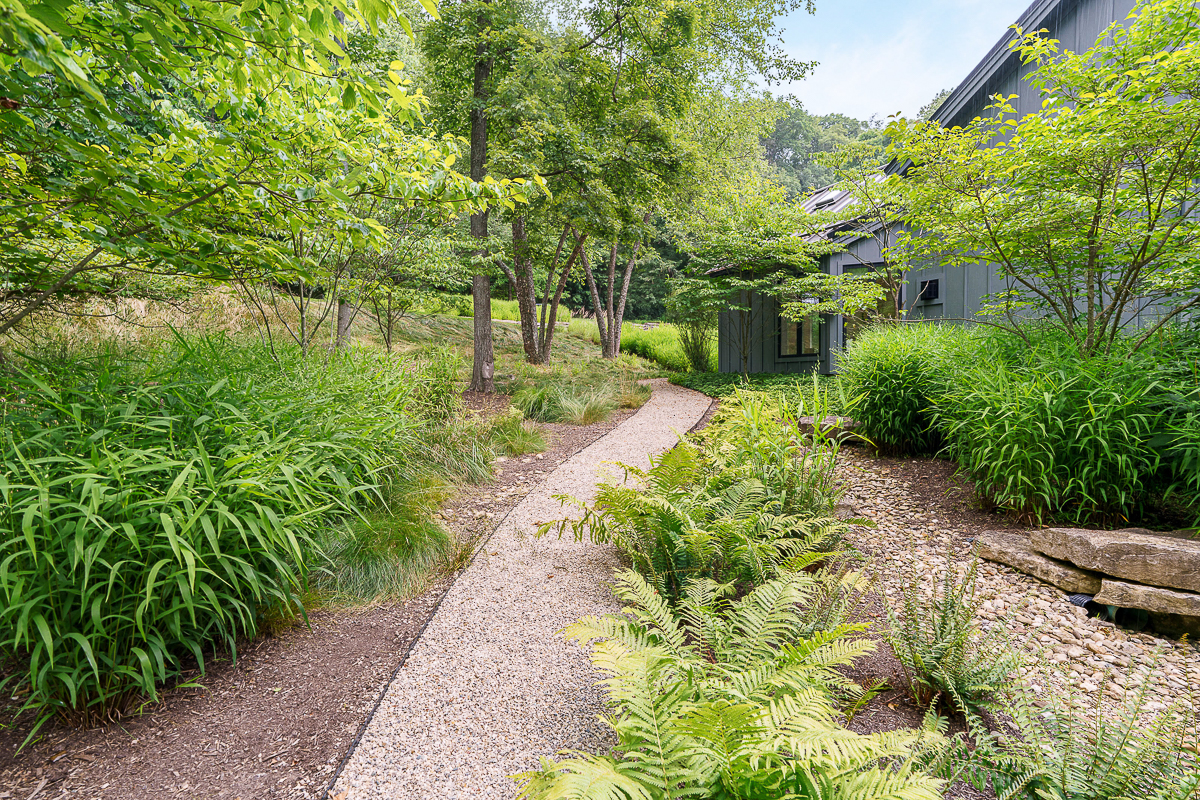 150 Pinehurst Dr-16