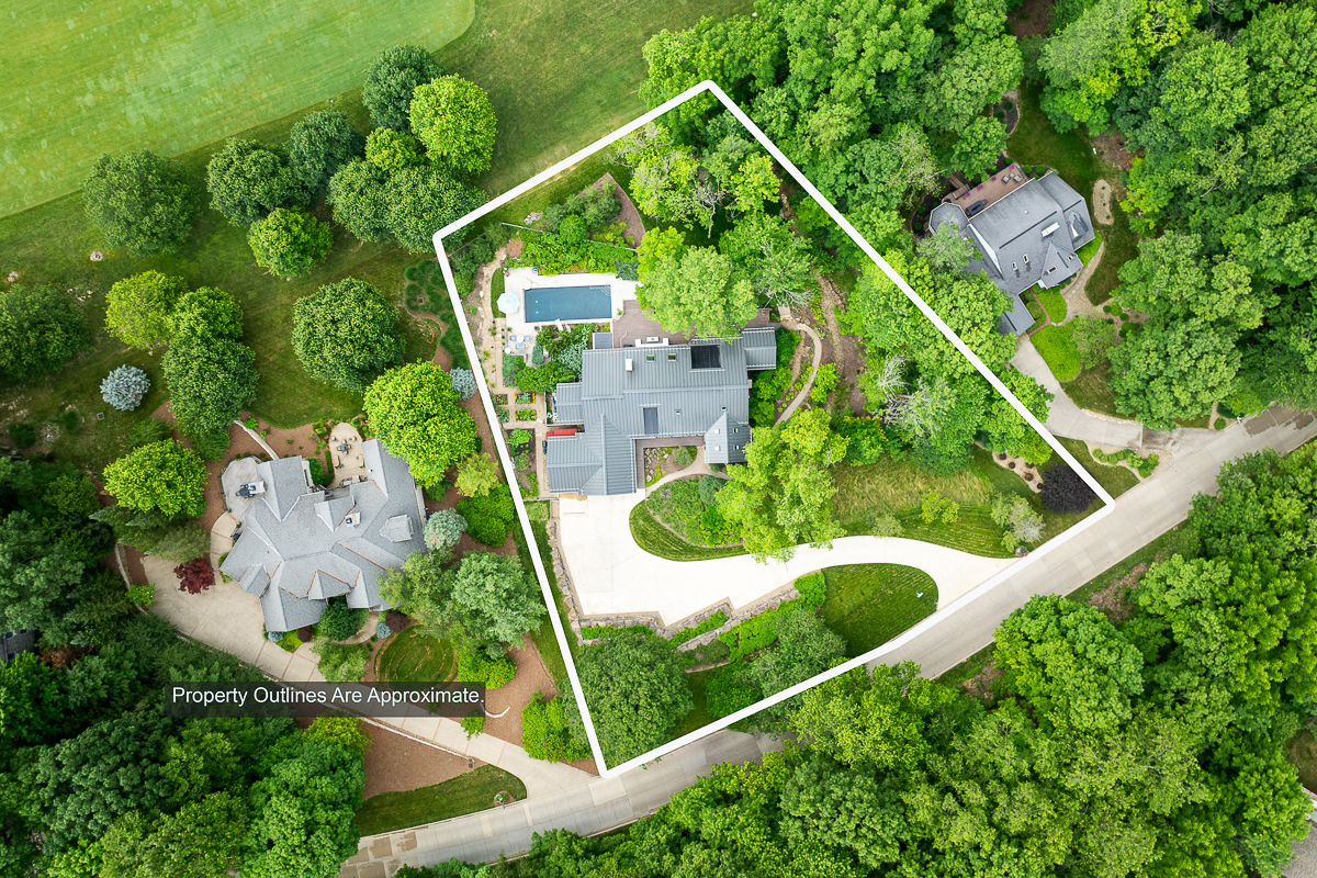 150 Pinehurst Dr-2