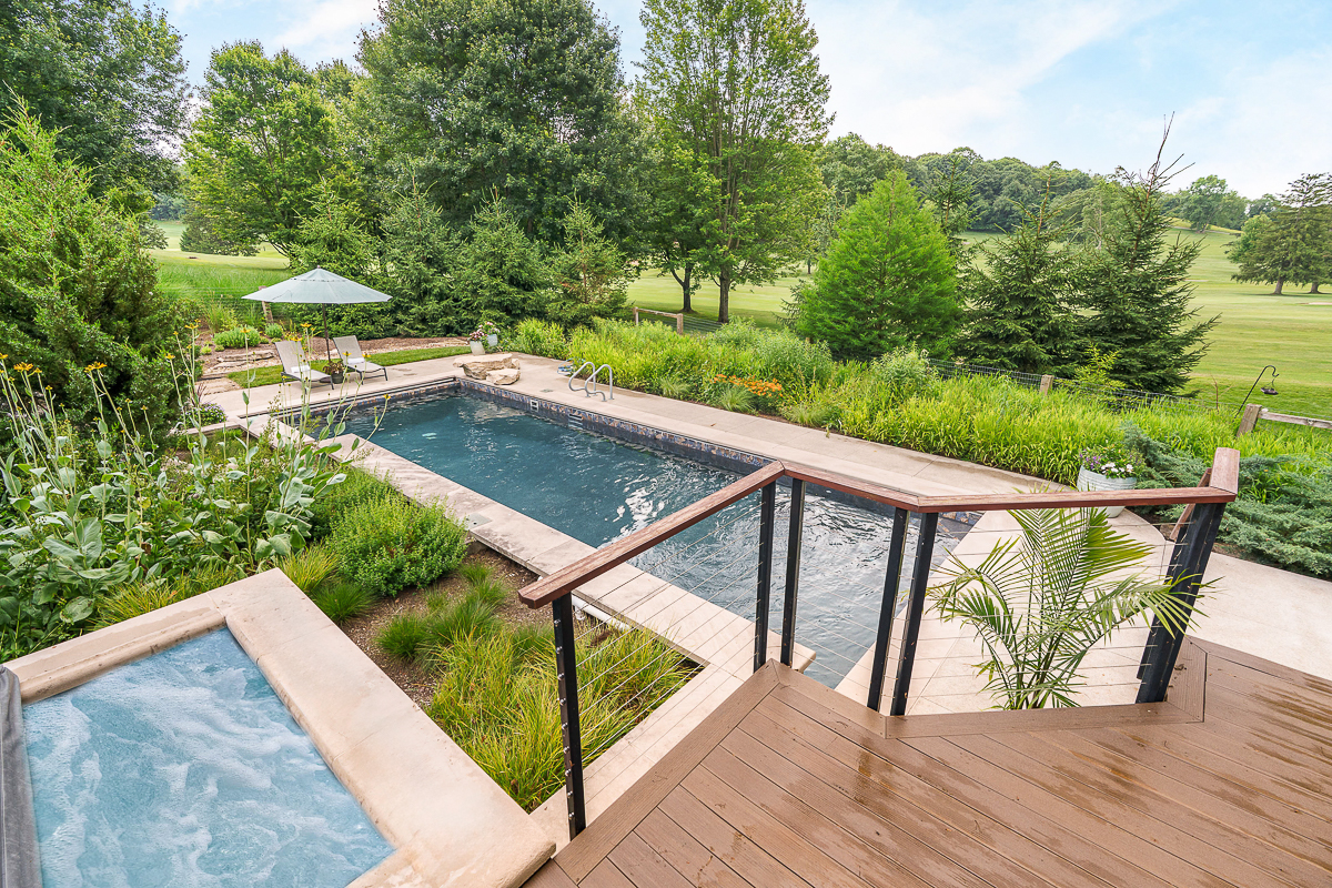 150 Pinehurst Dr-35
