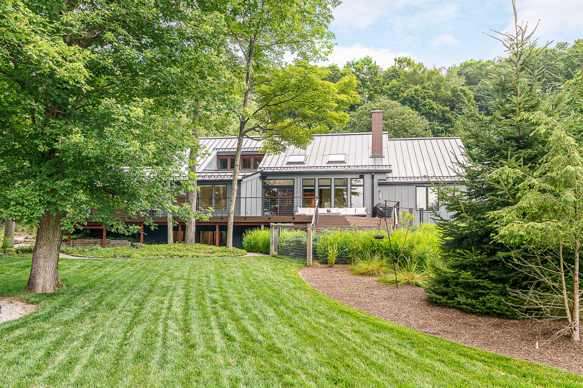 150 Pinehurst Dr-41
