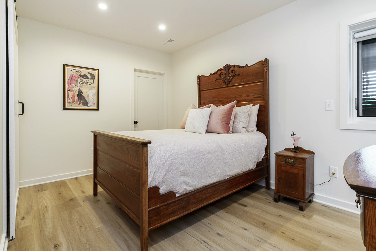 150 Pinehurst Dr-46