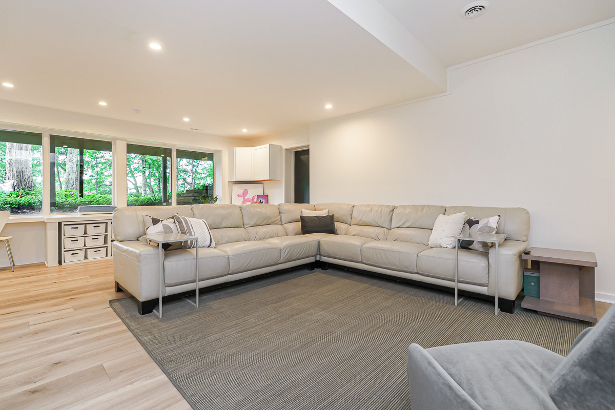 150 Pinehurst Dr-49