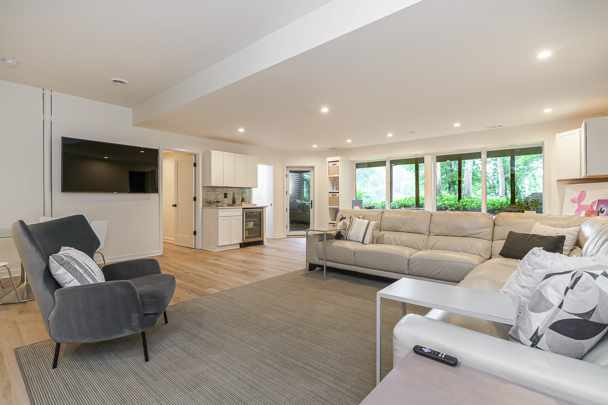 150 Pinehurst Dr-50