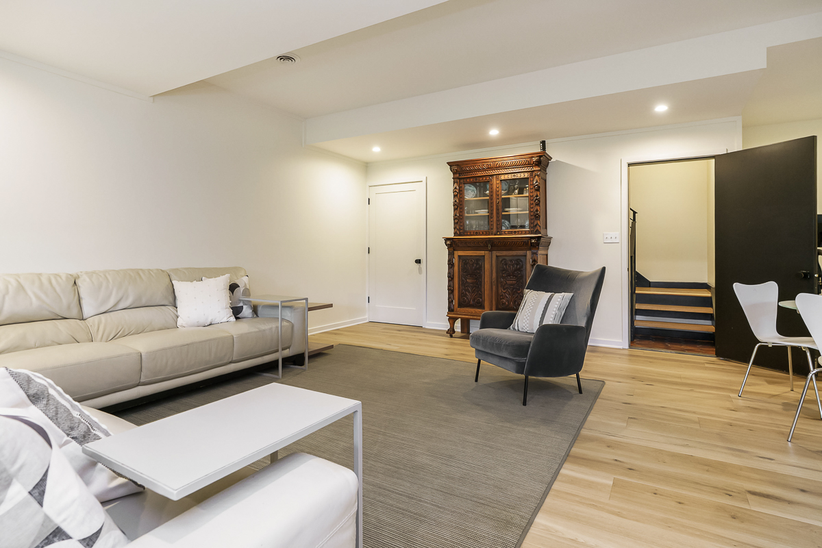 150 Pinehurst Dr-52