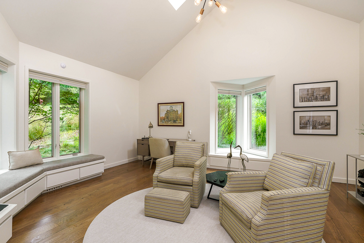 150 Pinehurst Dr-56