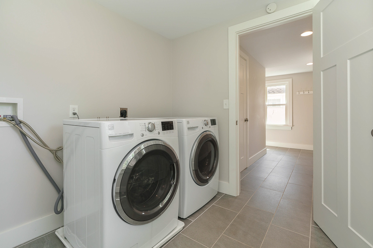 163 Garden Rd-28