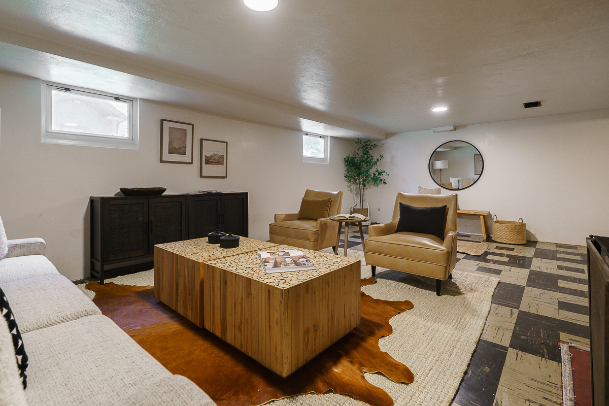 1660 Ridgeway Pl-20