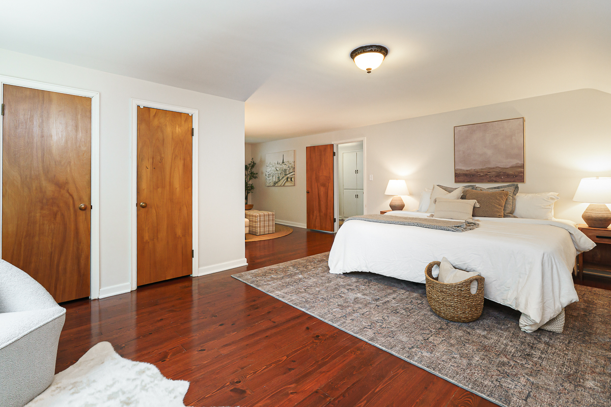 1660 Ridgeway Pl-46