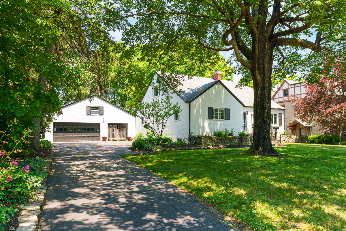 1660 Ridgeway Pl-8
