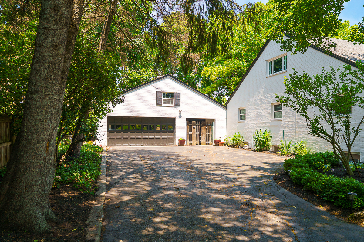 1660 Ridgeway Pl-9