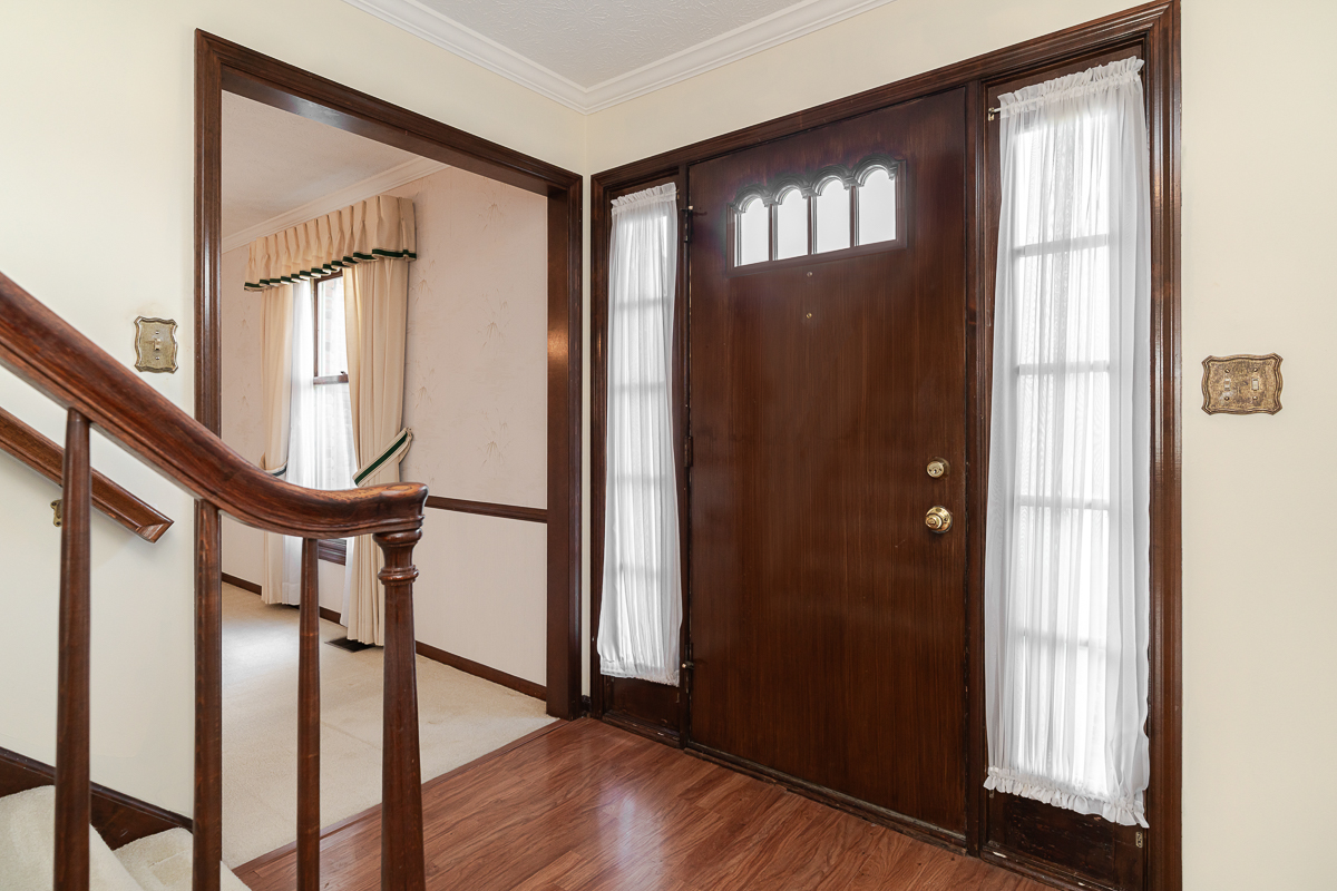 1685 Beckett Ave.-24