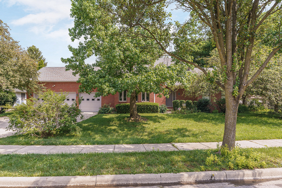 190 E Hocking St-1