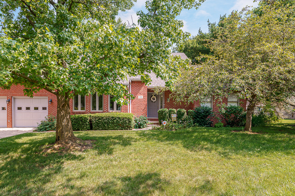 190 E Hocking St-2