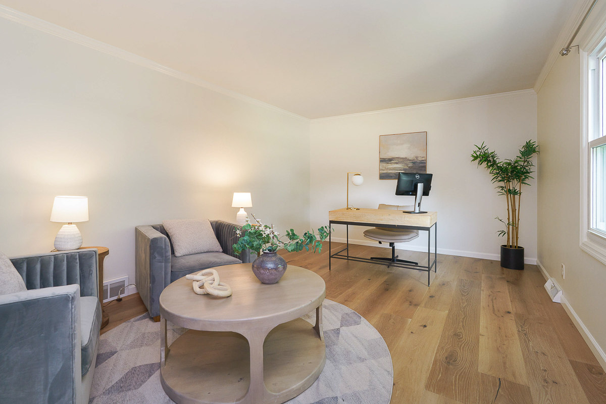 1935 Belgrave Dr-21