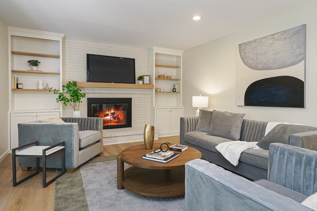 1935 Belgrave Dr-25