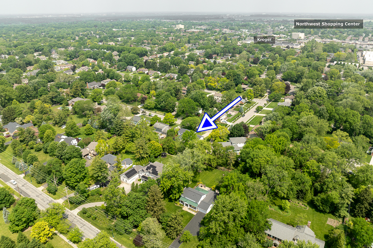 1935 Belgrave Dr-4