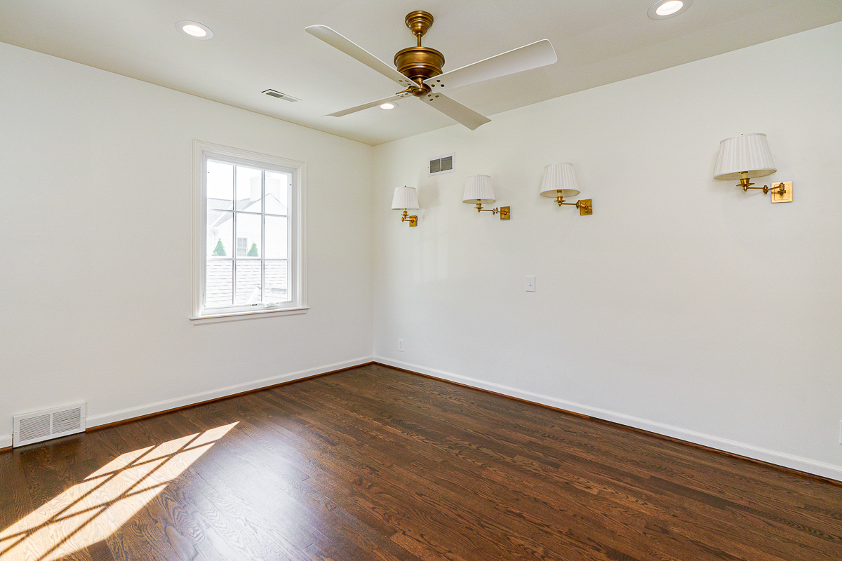 2109 Yorkshire Rd-63