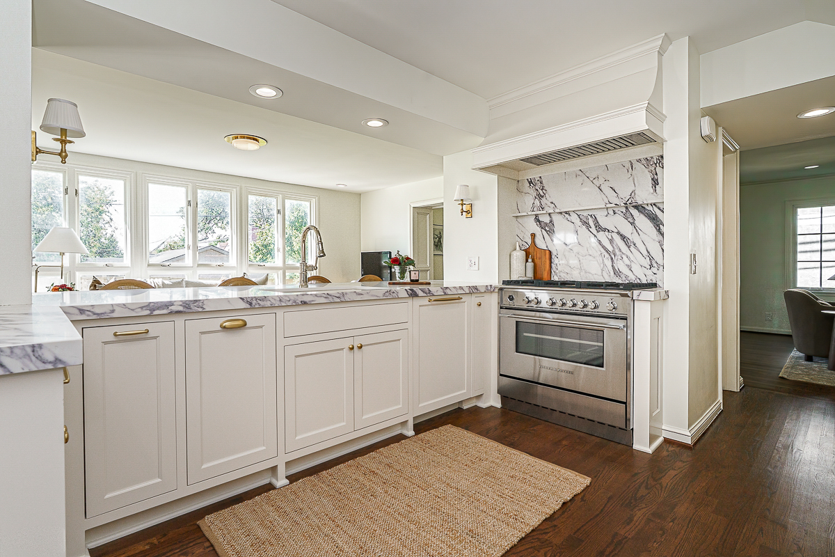 2109 Yorkshire Rd.--17