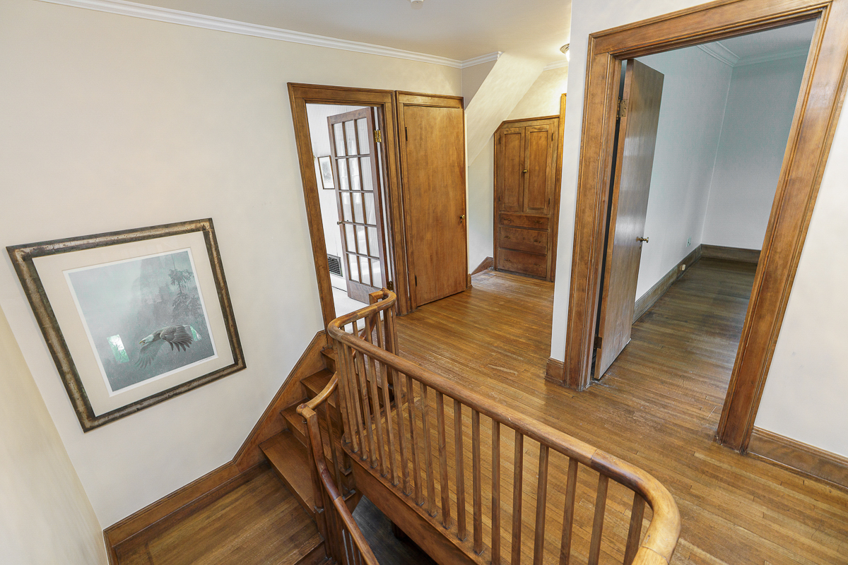2201 Bryden Rd-43