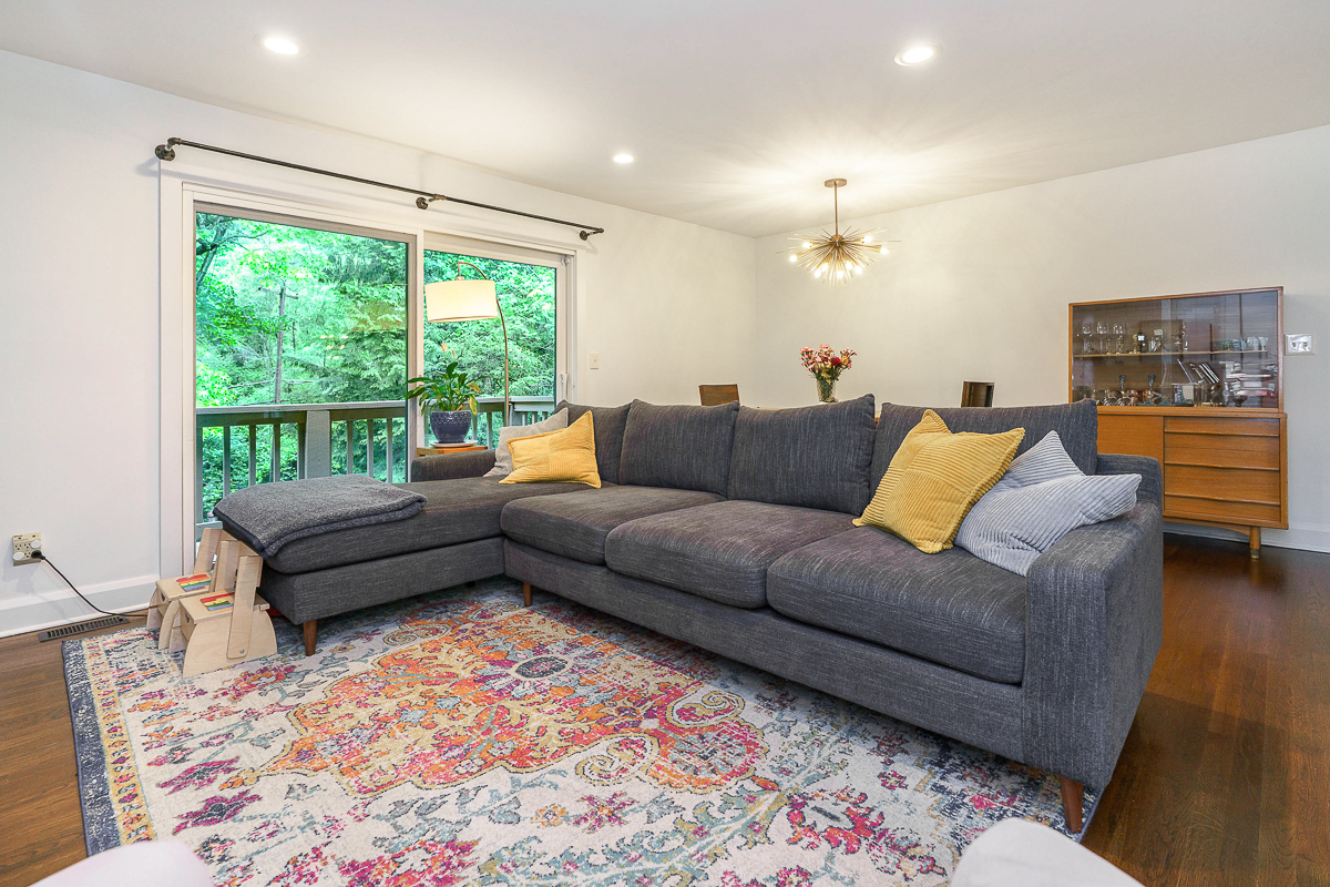 232 Hardy Way-30