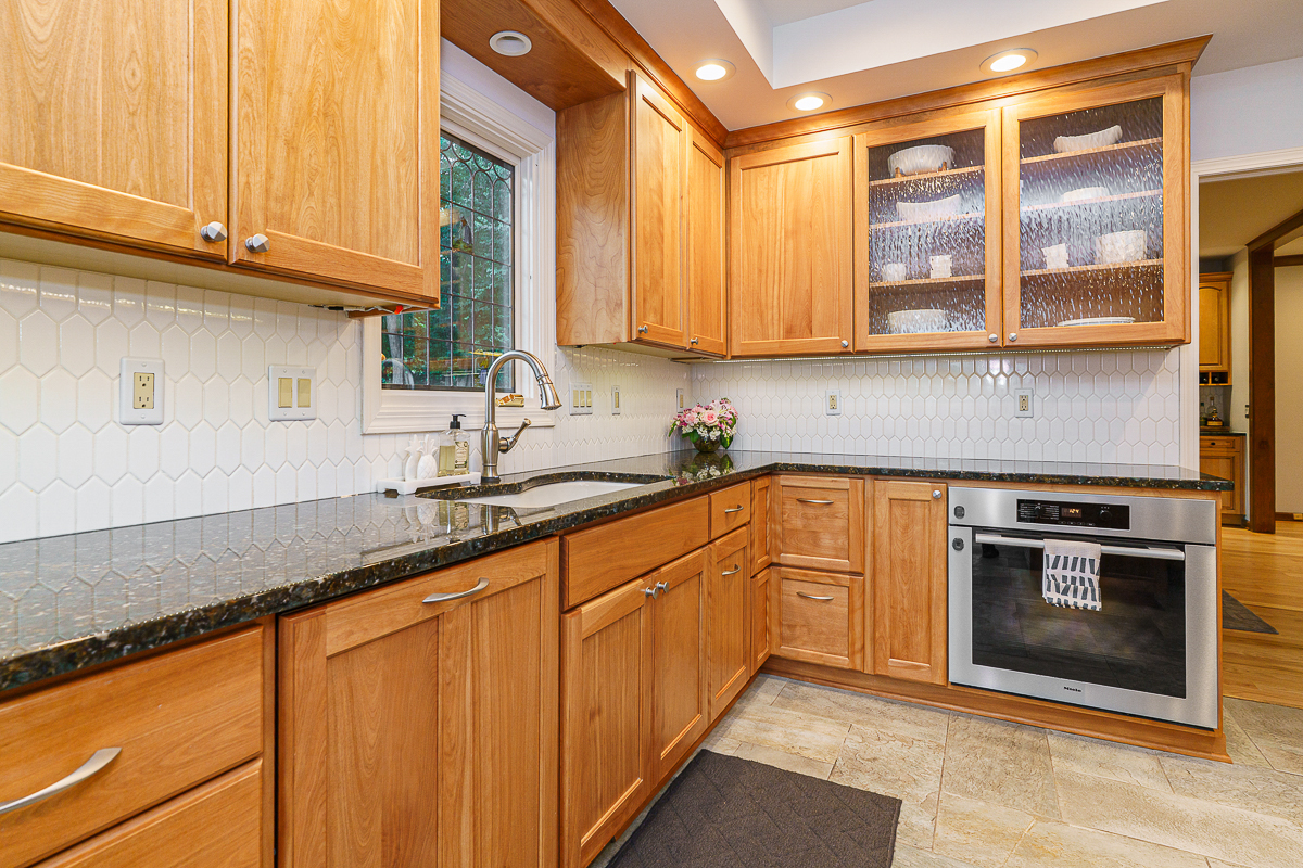 2484 Danvers Ct-58