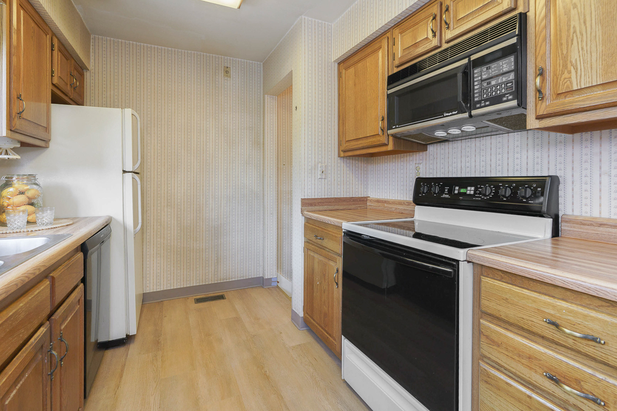 2526 Bristol Rd-18