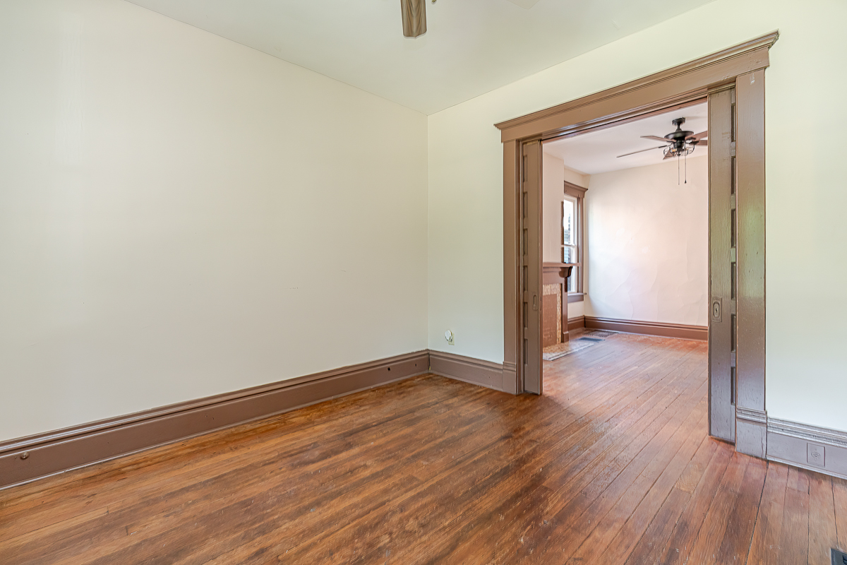 252 e Thurman Ave-6