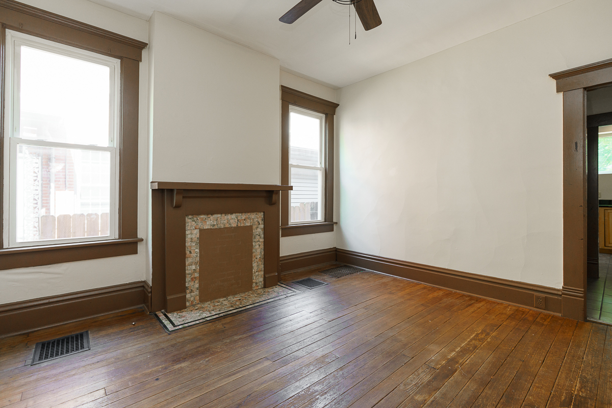 252 e Thurman Ave-7