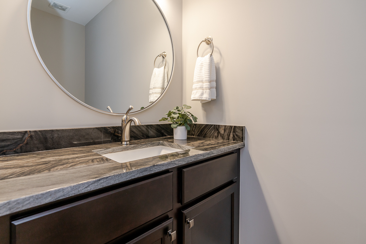 260 McCoy Ave-24