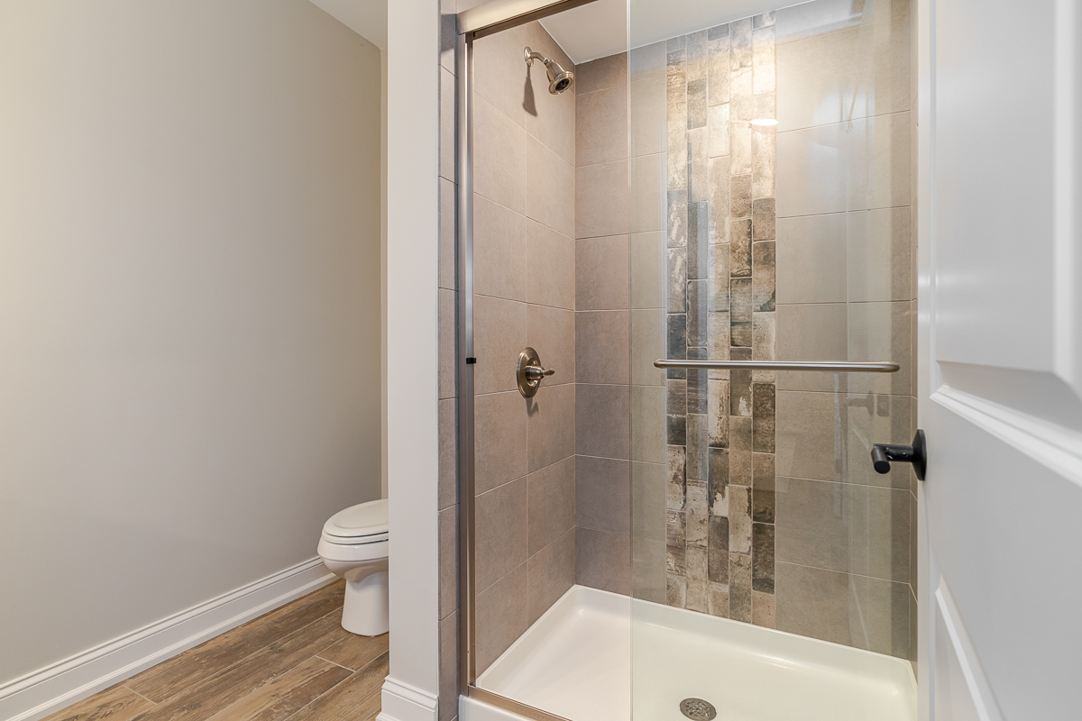 260 McCoy Ave-25